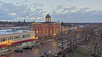 Weather camera view of City of Woodstock.