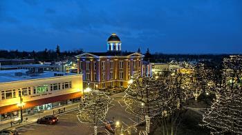 Weather camera view of City of Woodstock.