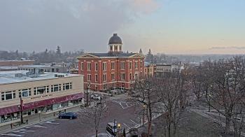 Weather camera view of City of Woodstock.