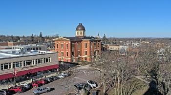 Weather camera view of City of Woodstock.