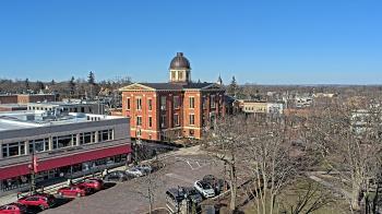 Weather camera view of City of Woodstock.