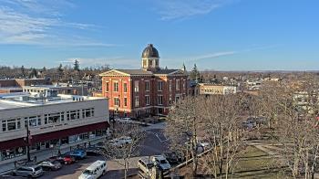 Weather camera view of City of Woodstock.