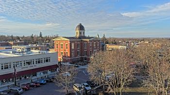Weather camera view of City of Woodstock.