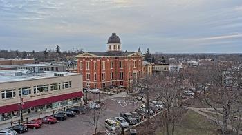 Weather camera view of City of Woodstock.