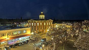 Weather camera view of City of Woodstock.