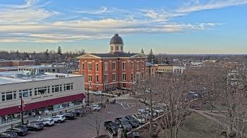 Weather camera view of City of Woodstock.