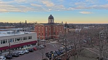 Weather camera view of City of Woodstock.