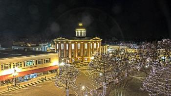 Weather camera view of City of Woodstock.