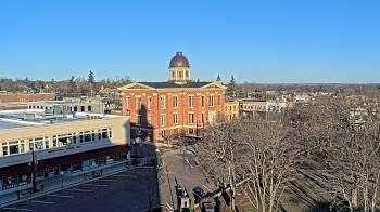 Weather camera view of City of Woodstock.