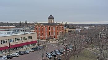 Weather camera view of City of Woodstock.