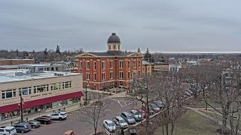 Weather camera view of City of Woodstock.