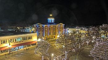 Weather camera view of City of Woodstock.