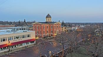 Weather camera view of City of Woodstock.
