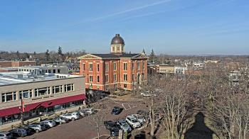 Weather camera view of City of Woodstock.