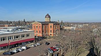 Weather camera view of City of Woodstock.