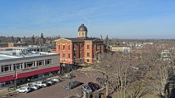 Weather camera view of City of Woodstock.