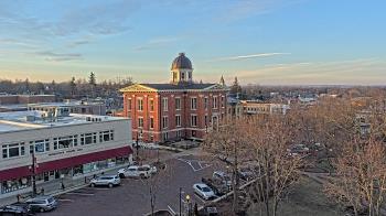 Weather camera view of City of Woodstock.