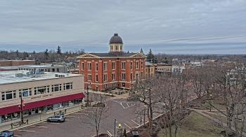 Weather camera view of City of Woodstock.