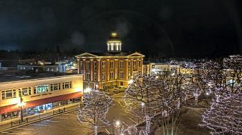 Weather camera view of City of Woodstock.