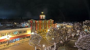 Weather camera view of City of Woodstock.