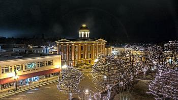 Weather camera view of City of Woodstock.