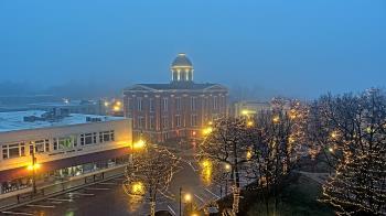 Weather camera view of City of Woodstock.