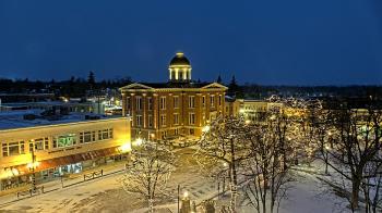 Weather camera view of City of Woodstock.