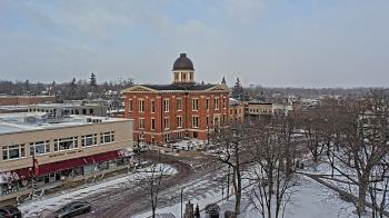 Weather camera view of City of Woodstock.