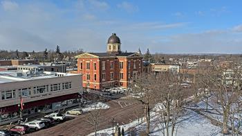 Weather camera view of City of Woodstock.