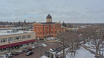 Weather camera view of City of Woodstock.