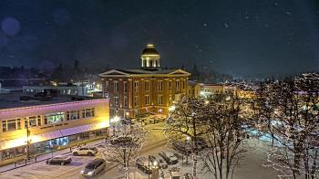Weather camera view of City of Woodstock.