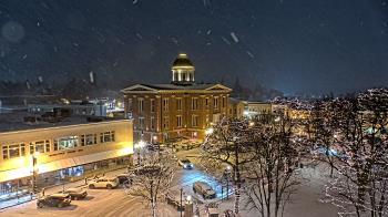 Weather camera view of City of Woodstock.