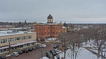 Weather camera view of City of Woodstock.