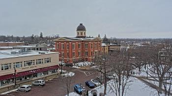 Weather camera view of City of Woodstock.
