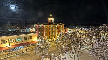 Weather camera view of City of Woodstock.