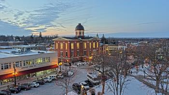 Weather camera view of City of Woodstock.