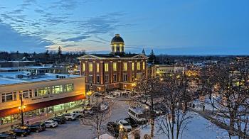 Weather camera view of City of Woodstock.