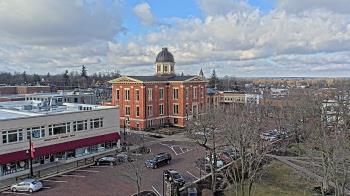 Weather camera view of City of Woodstock.