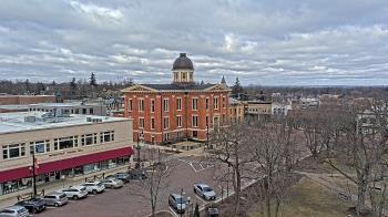 Weather camera view of City of Woodstock.