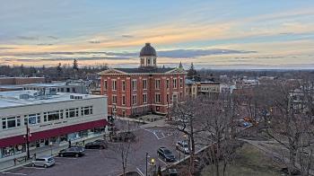 Weather camera view of City of Woodstock.