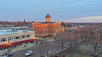 Weather camera view of City of Woodstock.