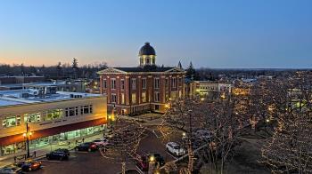 Weather camera view of City of Woodstock.