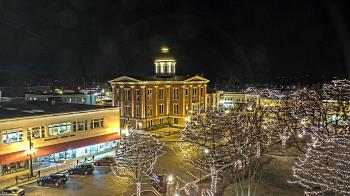 Weather camera view of City of Woodstock.