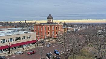 Weather camera view of City of Woodstock.