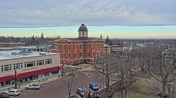 Weather camera view of City of Woodstock.