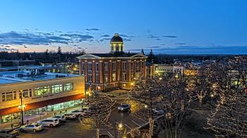 Weather camera view of City of Woodstock.