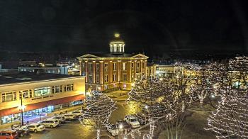 Weather camera view of City of Woodstock.