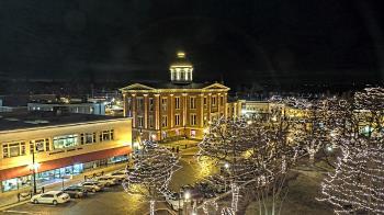 Weather camera view of City of Woodstock.