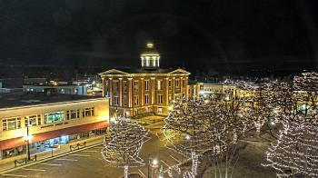 Weather camera view of City of Woodstock.