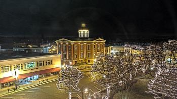 Weather camera view of City of Woodstock.